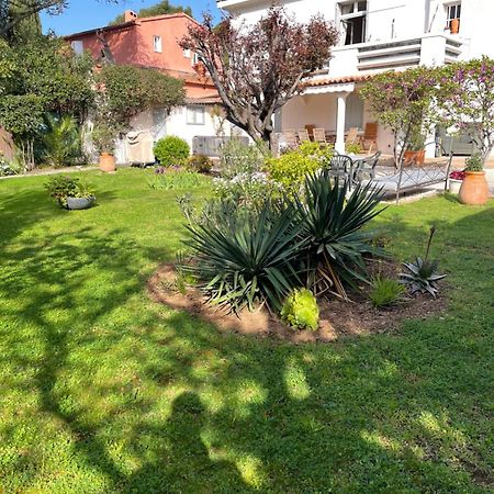 Appartement Rez De Villa Proche Port Et Plages De Sanary Zewnętrze zdjęcie