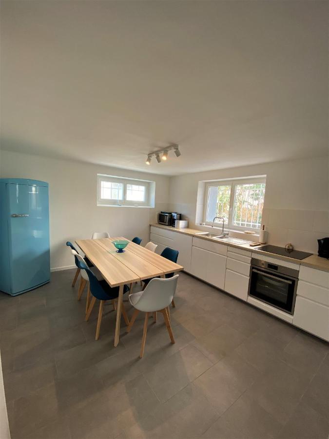 Appartement Rez De Villa Proche Port Et Plages De Sanary Zewnętrze zdjęcie