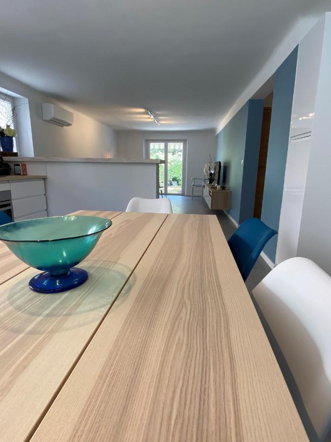 Appartement Rez De Villa Proche Port Et Plages De Sanary Zewnętrze zdjęcie
