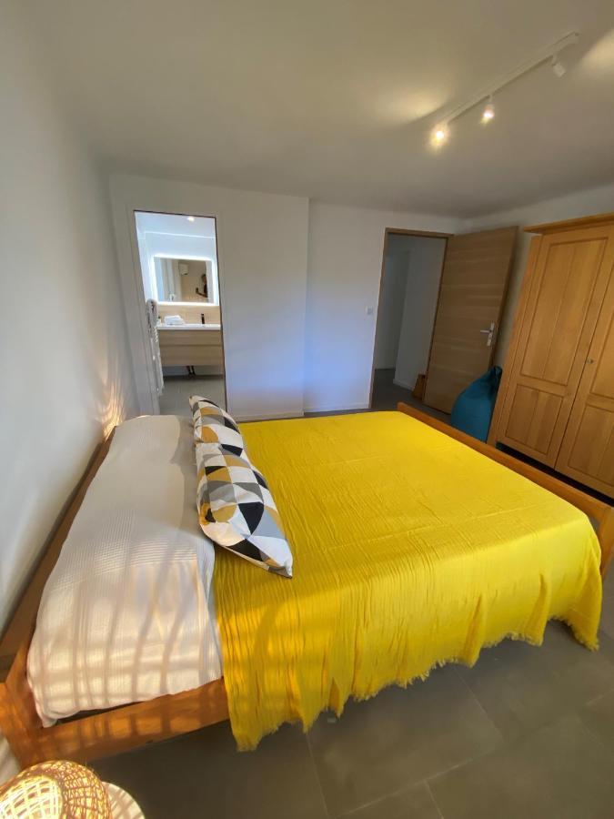 Appartement Rez De Villa Proche Port Et Plages De Sanary Zewnętrze zdjęcie