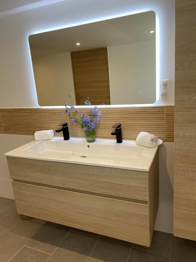 Appartement Rez De Villa Proche Port Et Plages De Sanary Zewnętrze zdjęcie